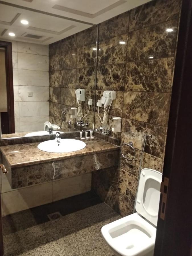 Gulnar Taiba Hotel Медина Екстериор снимка